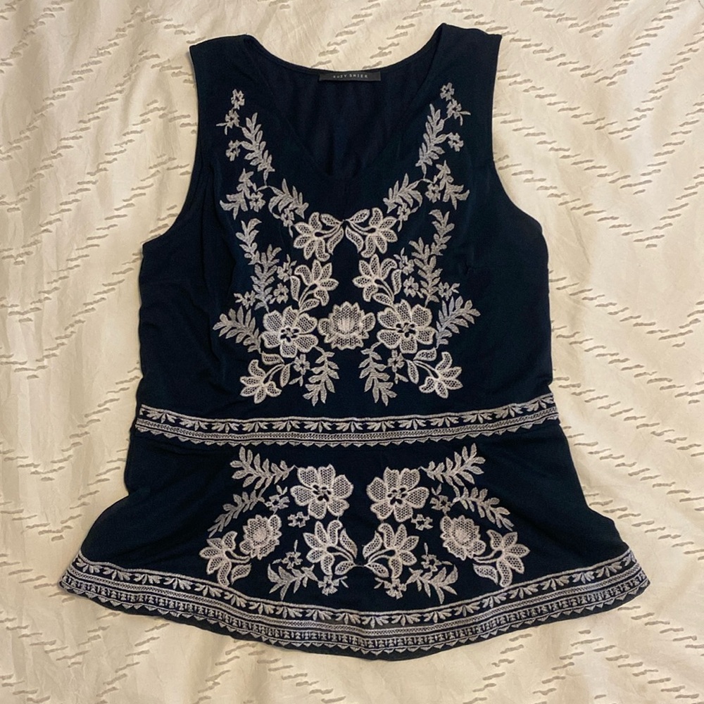 2/$20 Suzy Shier embroidered peplum blouse size L